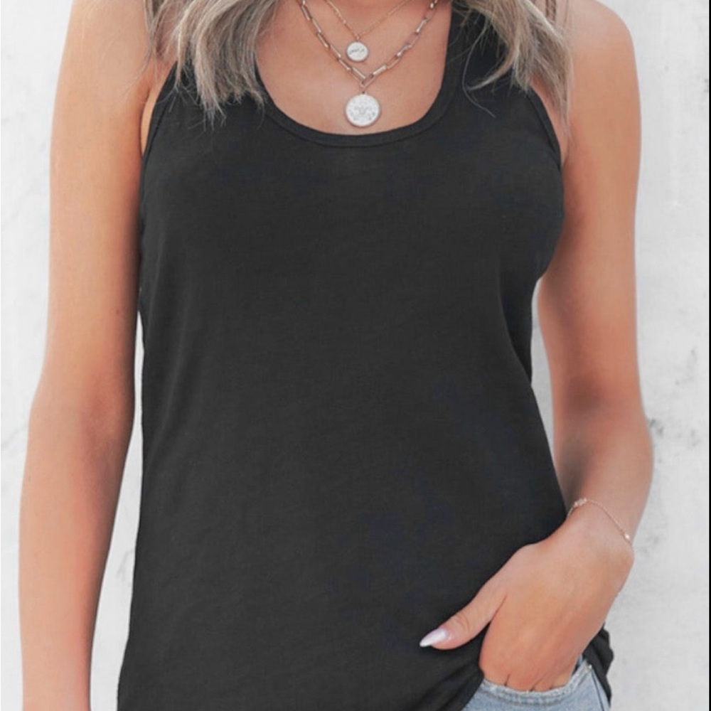 Black Fitted Sleeveless Tank Top